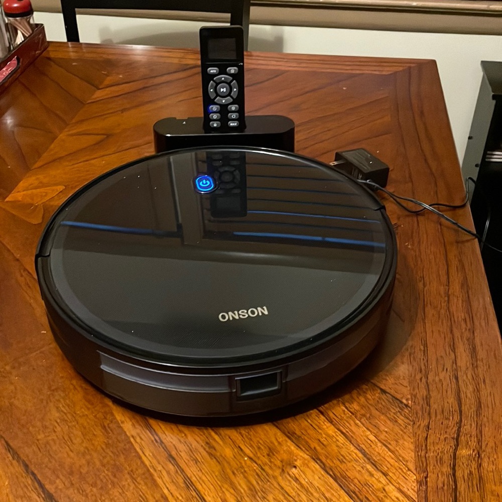 Onson iRobot vacuum cleaning unit